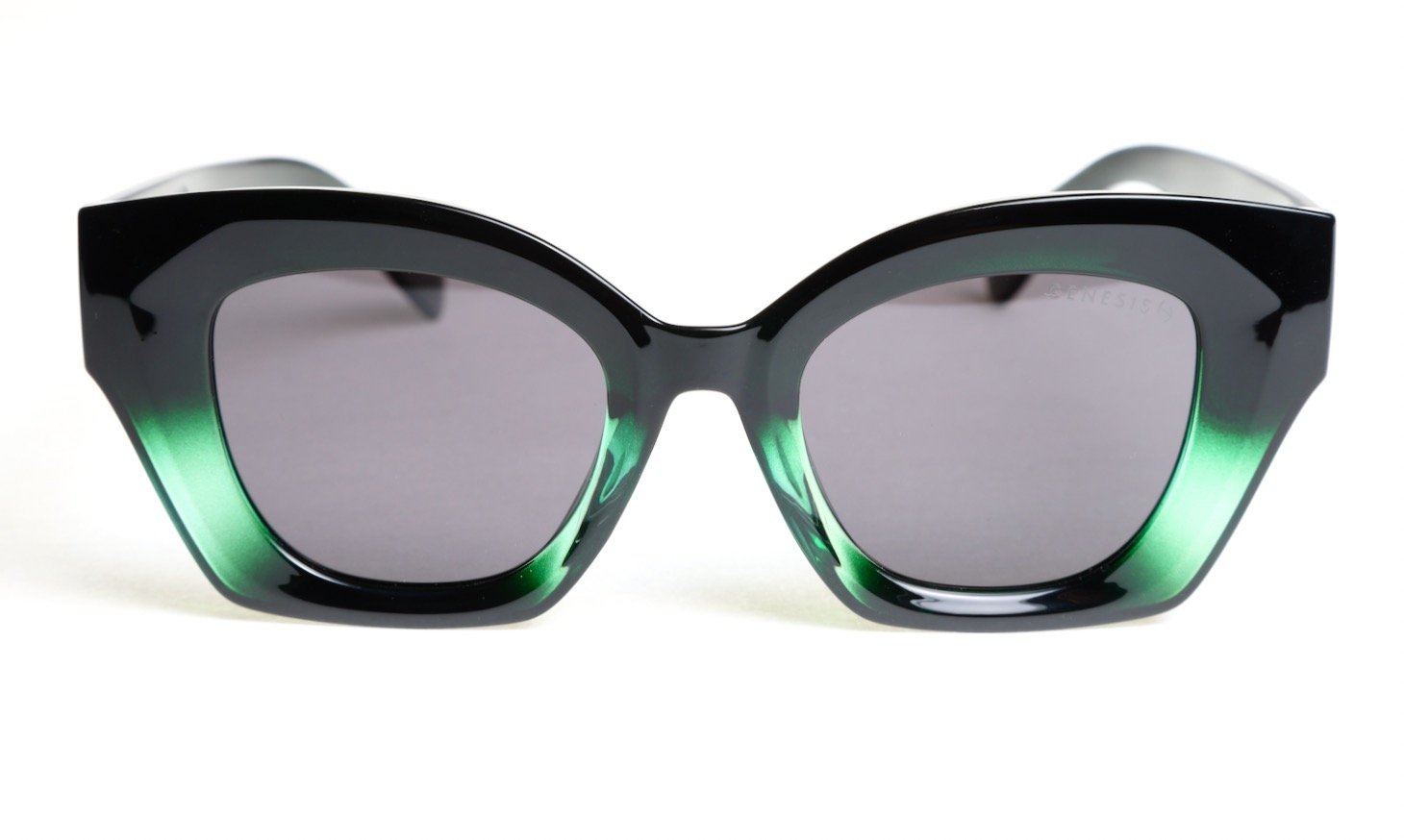 Genesis New York 2026 – Women’s Polarized Sunglasses | Oversized Italian Acetate Frame in Black or Emerald - Image 3