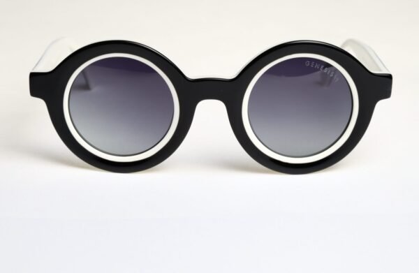 GENESIS AUCKLAND SUNGLASSES 2026 BLACK AND WHITE  LIFESTYLE LINE - Image 2