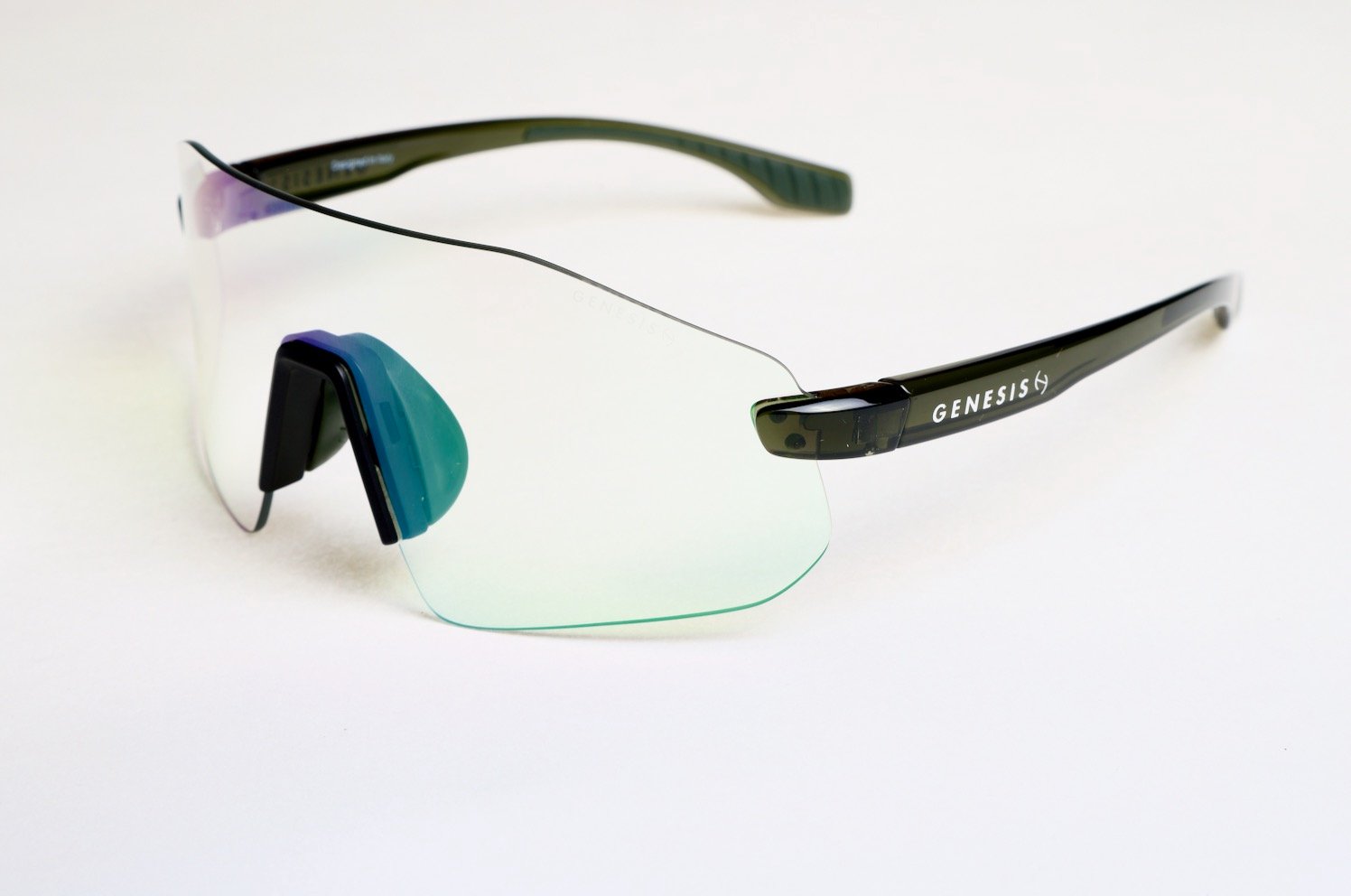 GENESIS Photochromic Buenos Aires Sunglasses Green 2026